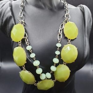 Premier Designs Jewelry Gold Tone Acrylic Necklace